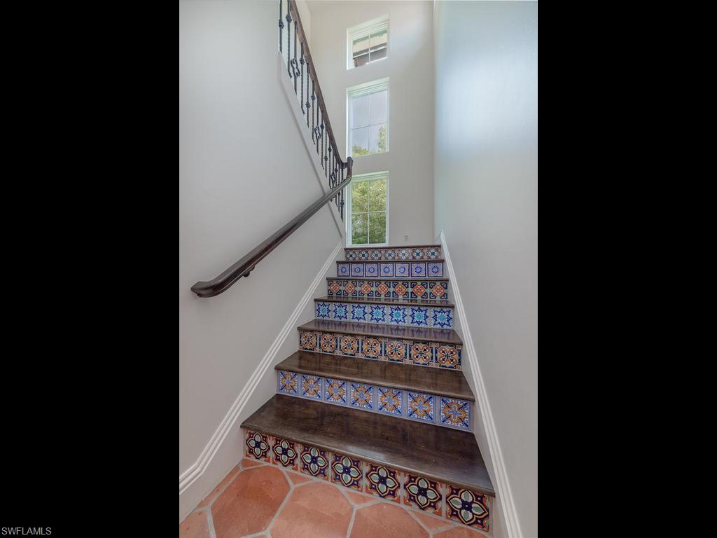 MOORINGS - Residential