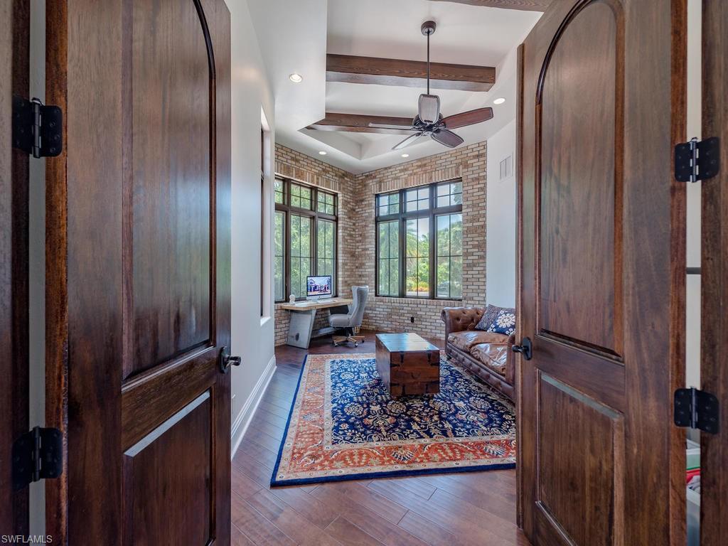 MOORINGS - Residential