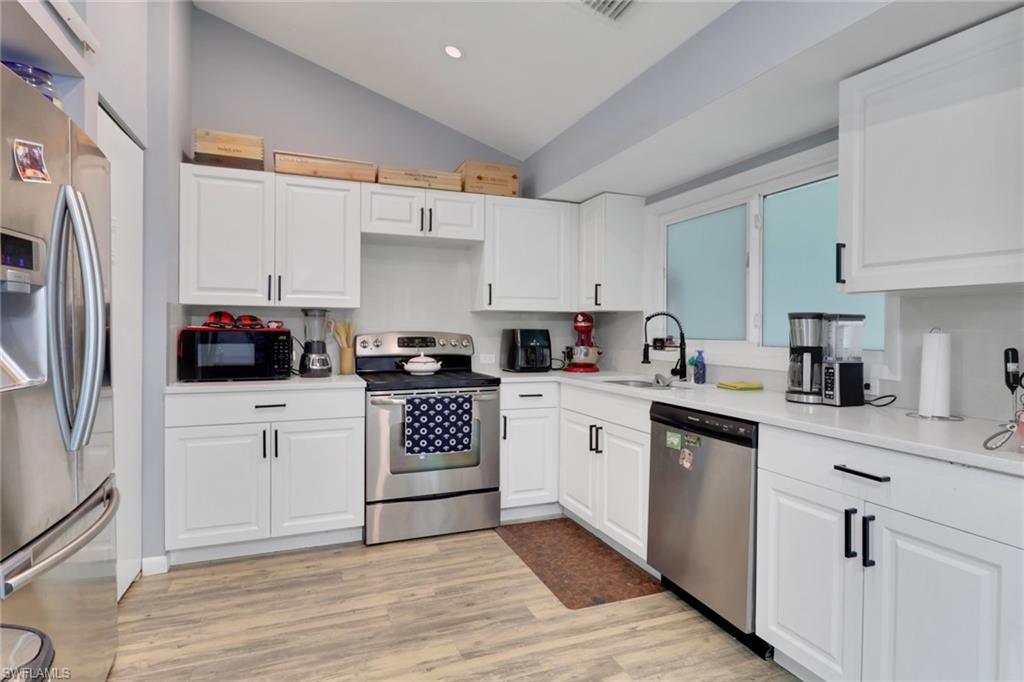 GOLDEN GATE ESTATES - Residential