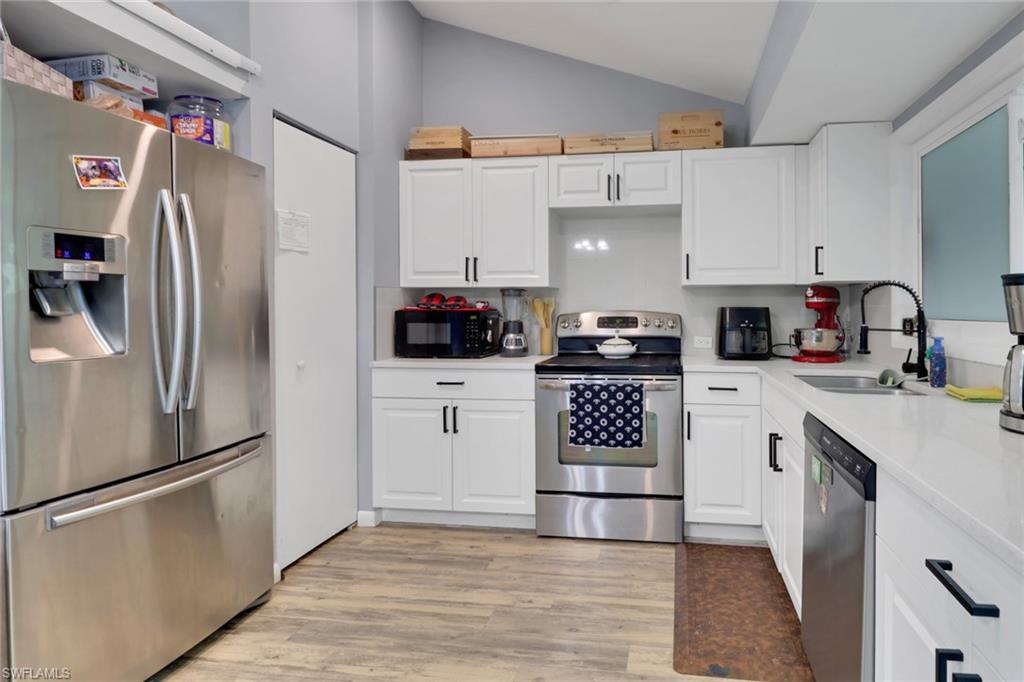 GOLDEN GATE ESTATES - Residential