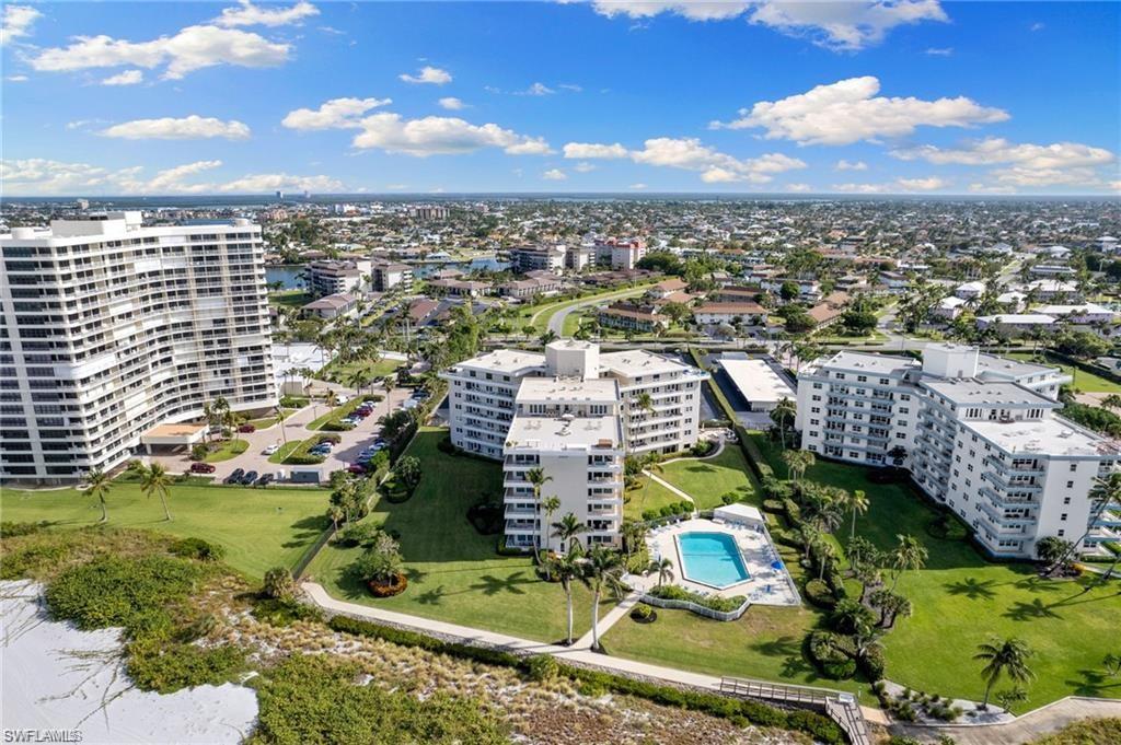 SUNSET HOUSE - Residential Lease