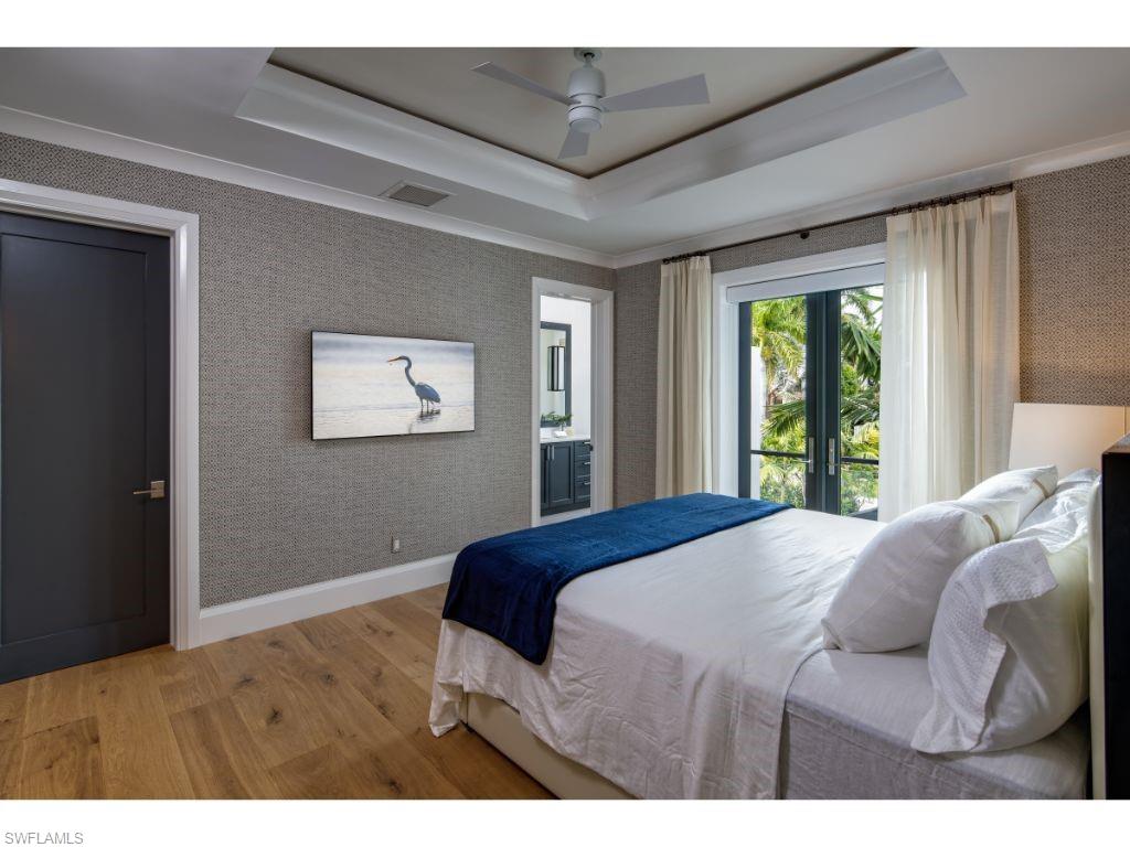 AQUALANE SHORES - Residential