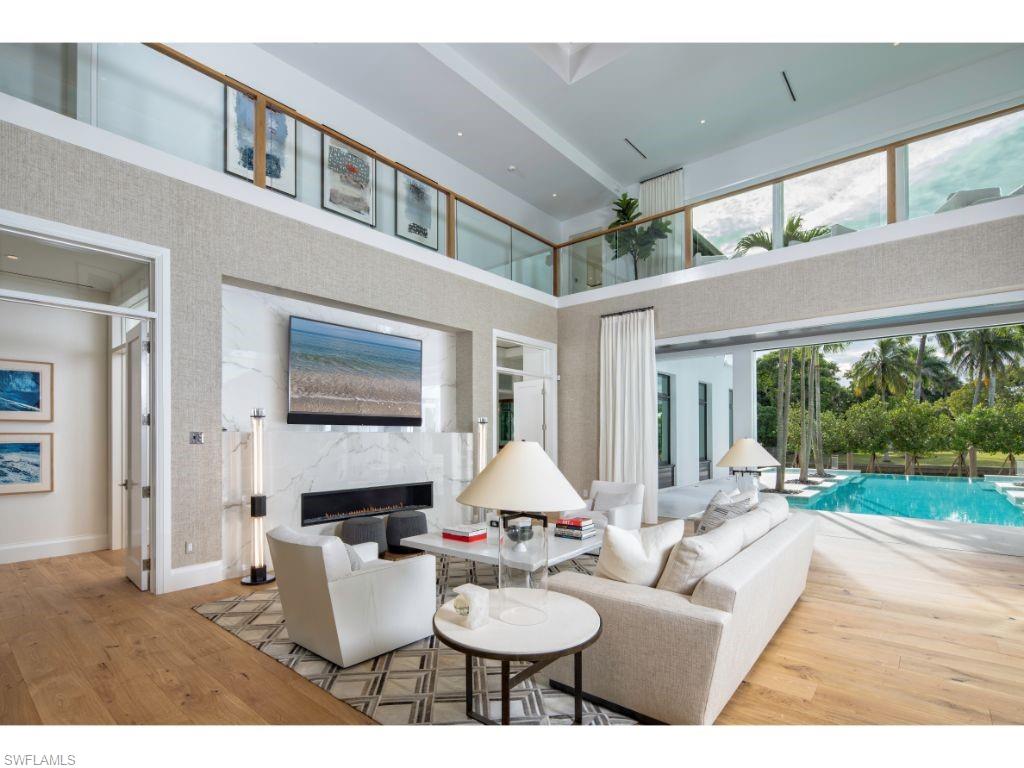 AQUALANE SHORES - Residential