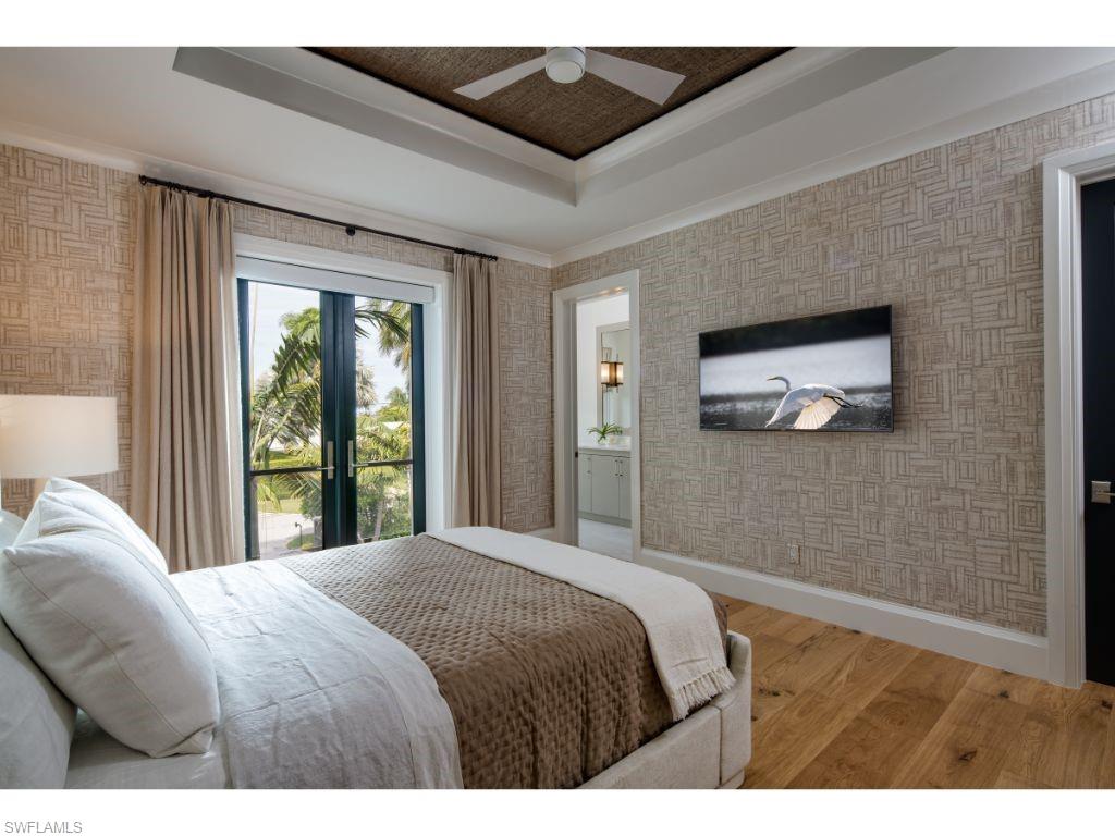 AQUALANE SHORES - Residential