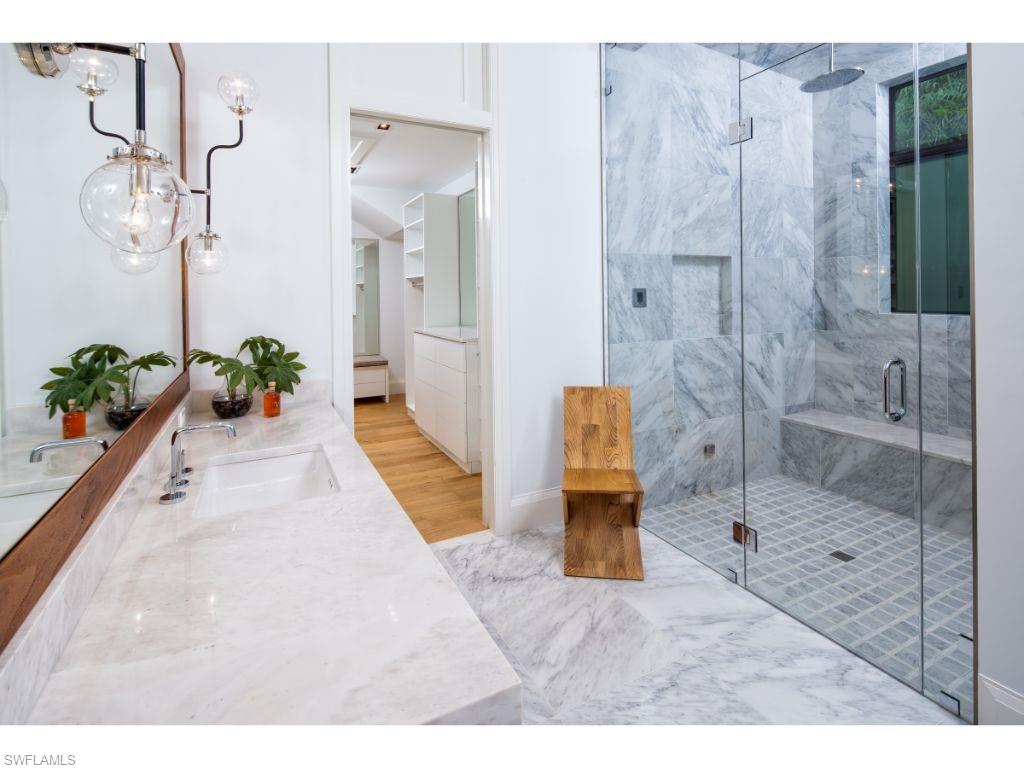 AQUALANE SHORES - Residential