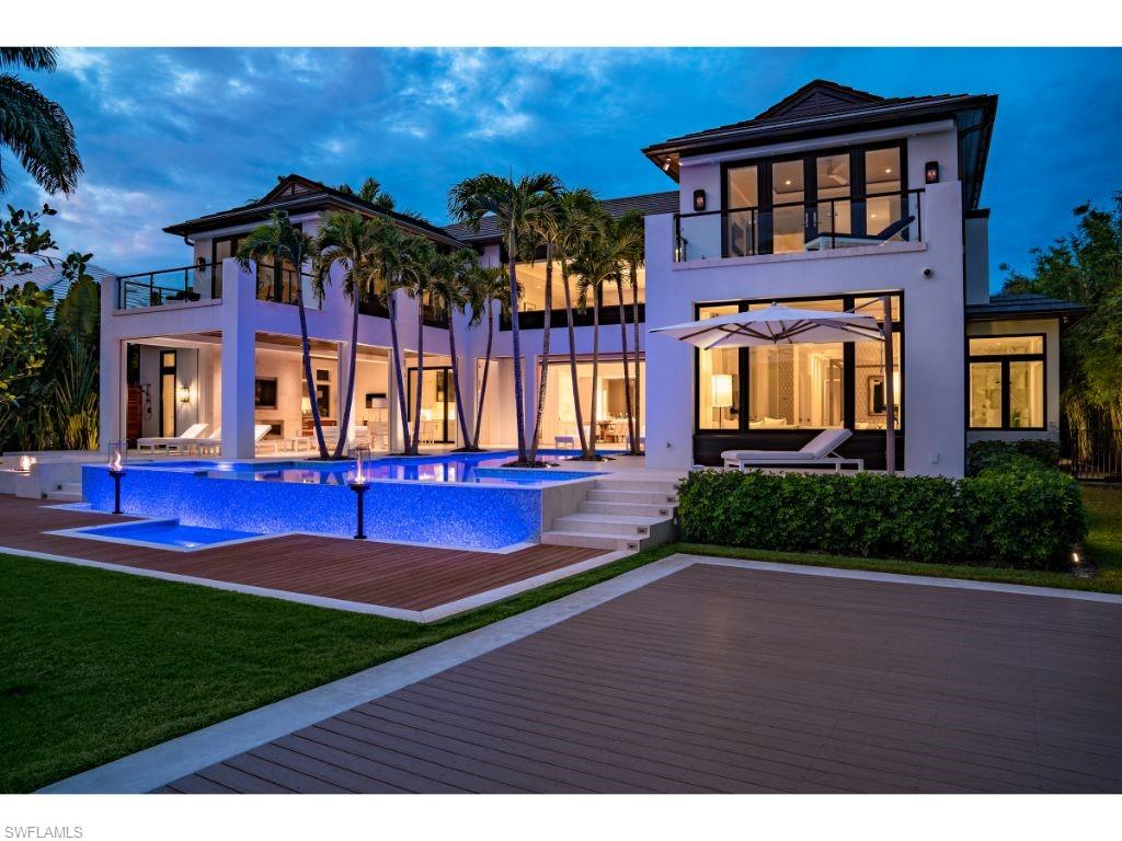 AQUALANE SHORES - Residential