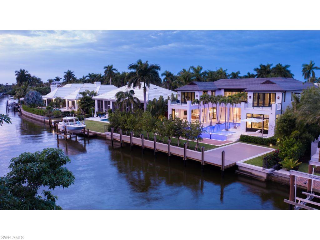 AQUALANE SHORES - Residential