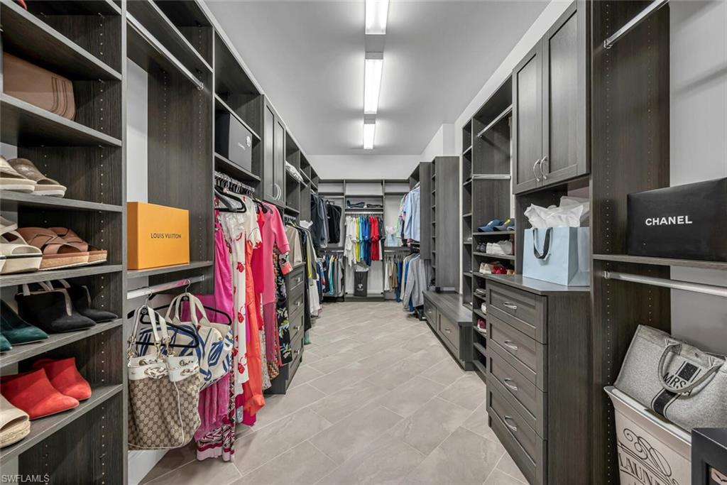 ESTATES AT GREY OAKS - Residential