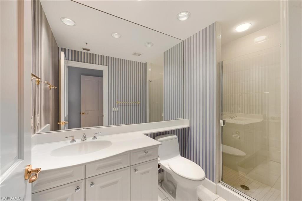 REMINGTON AT BAY COLONY - Residential