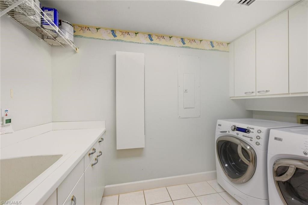 REMINGTON AT BAY COLONY - Residential