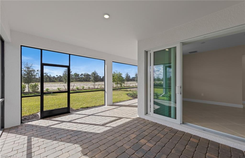 DEL WEBB OAK CREEK - Residential