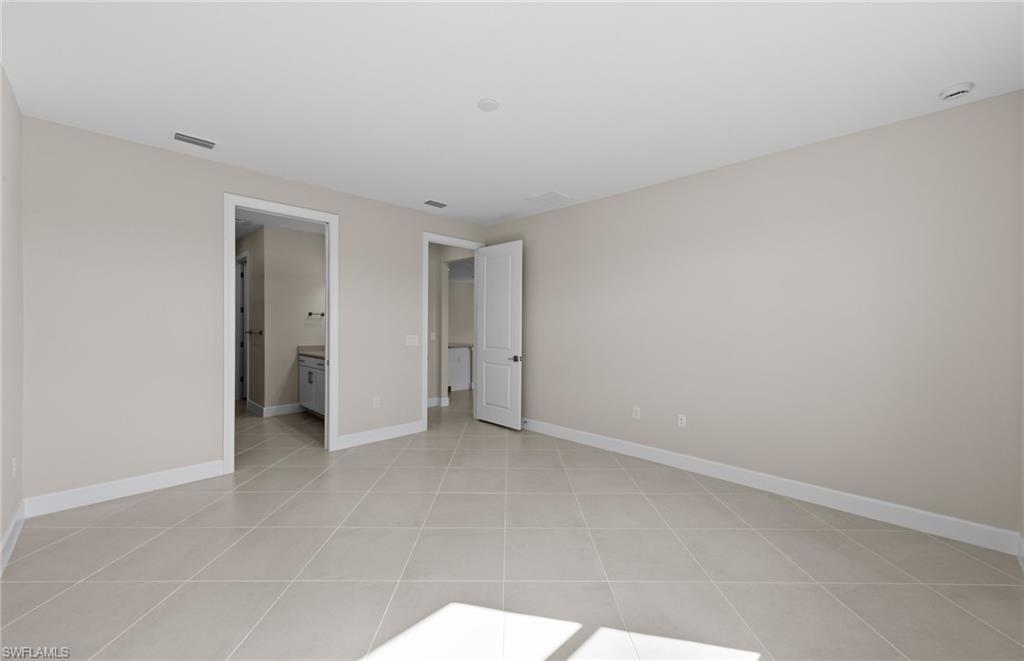 DEL WEBB OAK CREEK - Residential