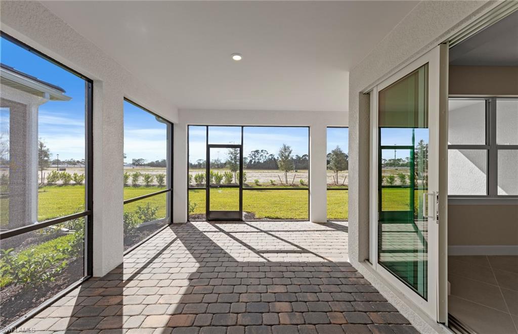 DEL WEBB OAK CREEK - Residential