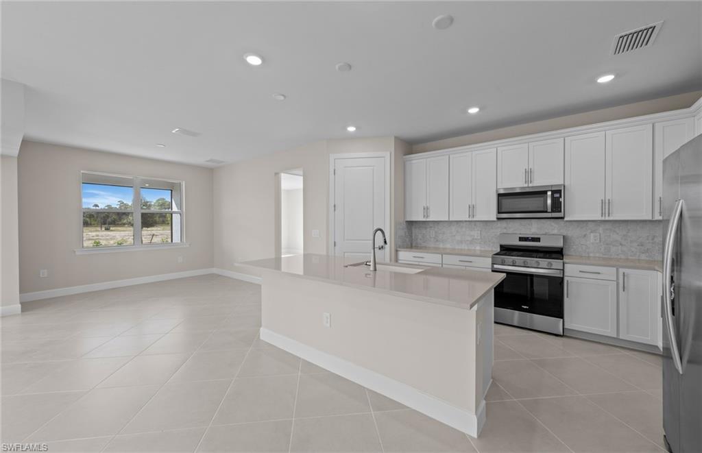 DEL WEBB OAK CREEK - Residential