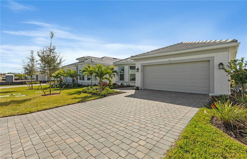 DEL WEBB OAK CREEK - Residential