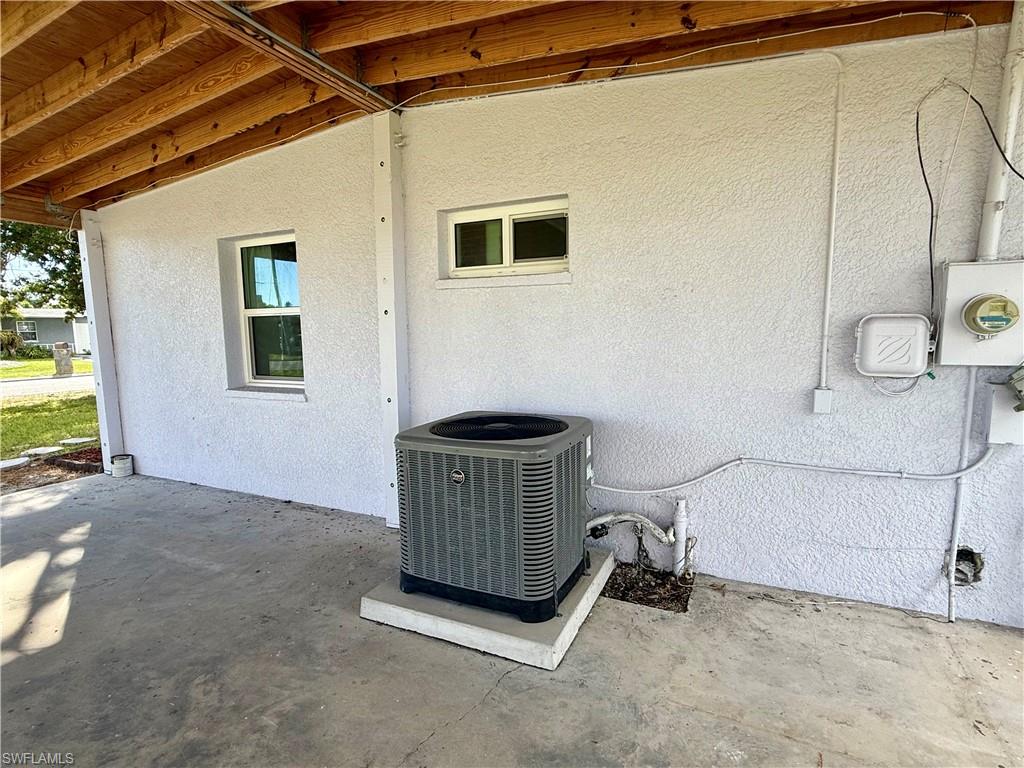 PORT CHARLOTTE - Residential