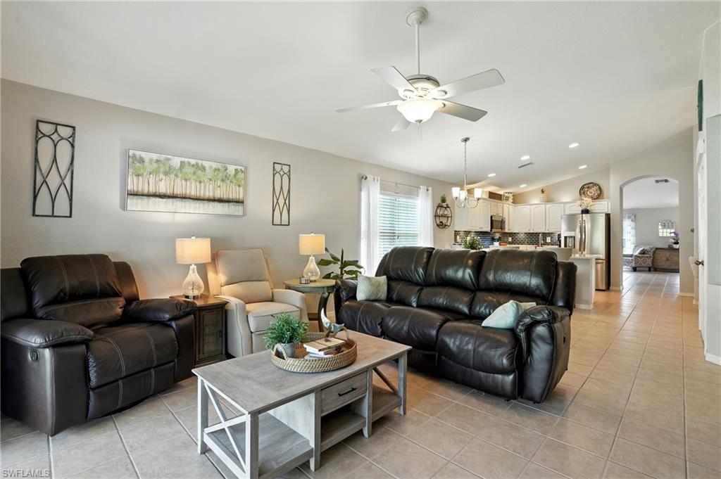 GLADIOLUS PRESERVE - Residential