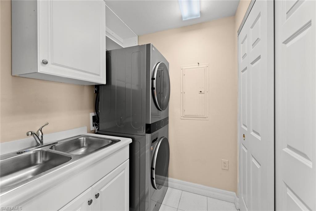 BEAU RIVAGE - Residential