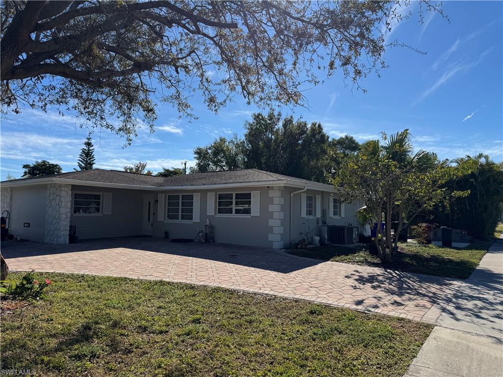 FORT MYERS - Residential