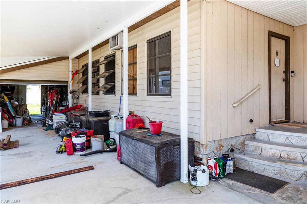 COCONUT GROVE - Residential