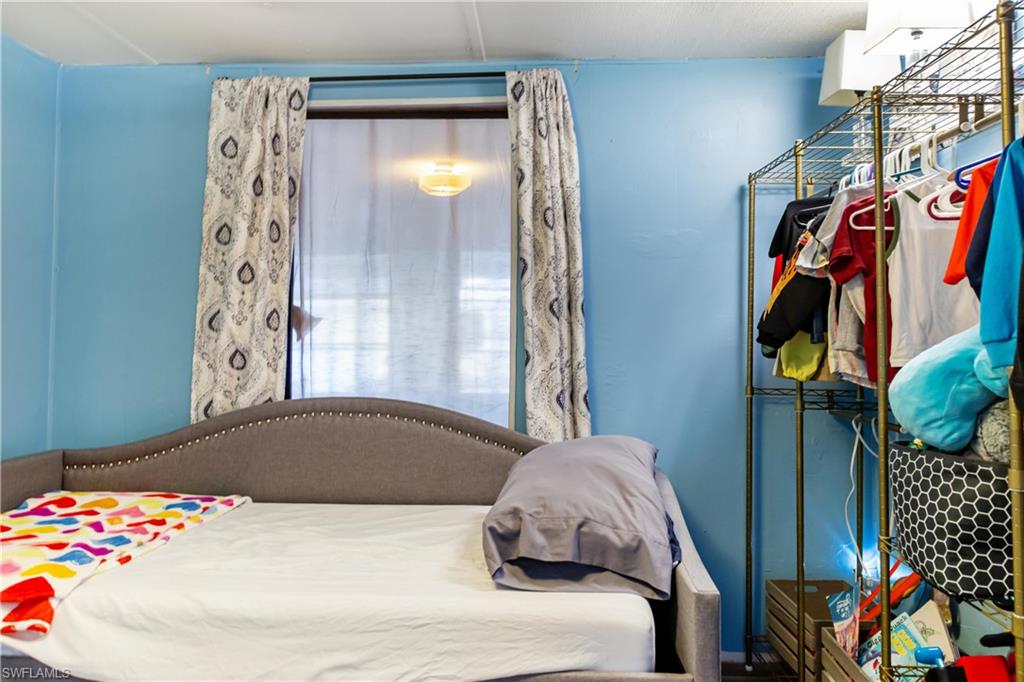 COCONUT GROVE - Residential