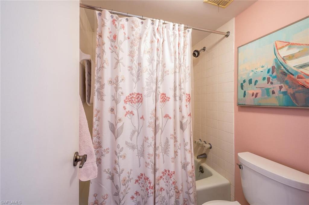 FOREST LAKES - Residential