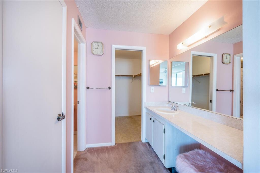 FOREST LAKES - Residential