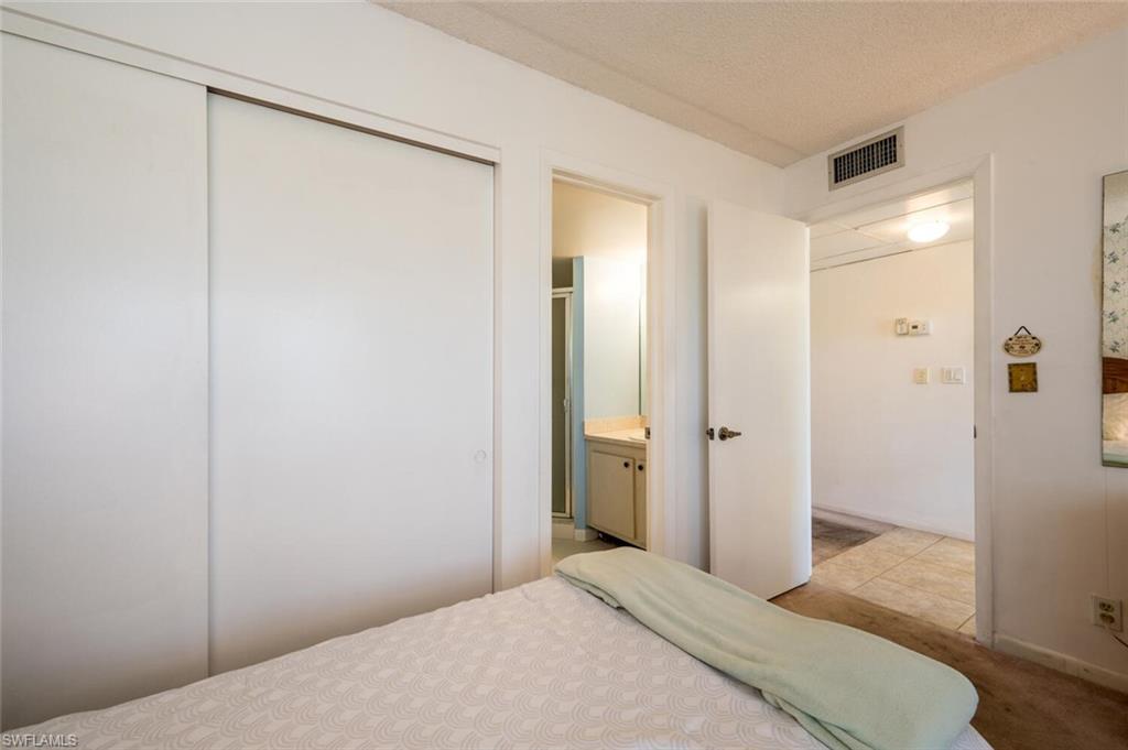 FOREST LAKES - Residential