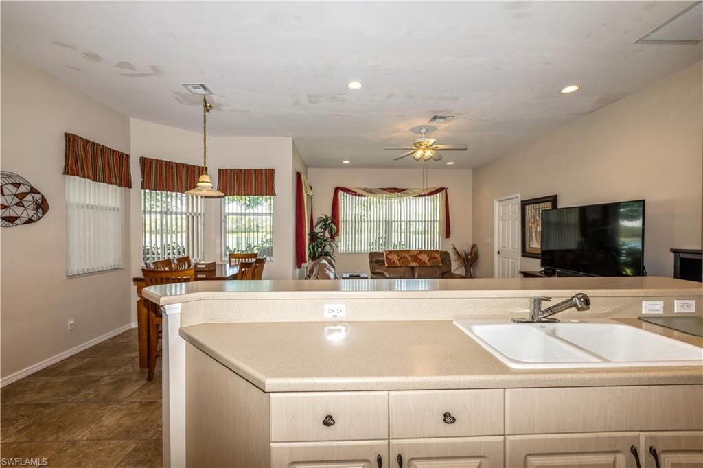 WATERWAYS OF NAPLES - Residential