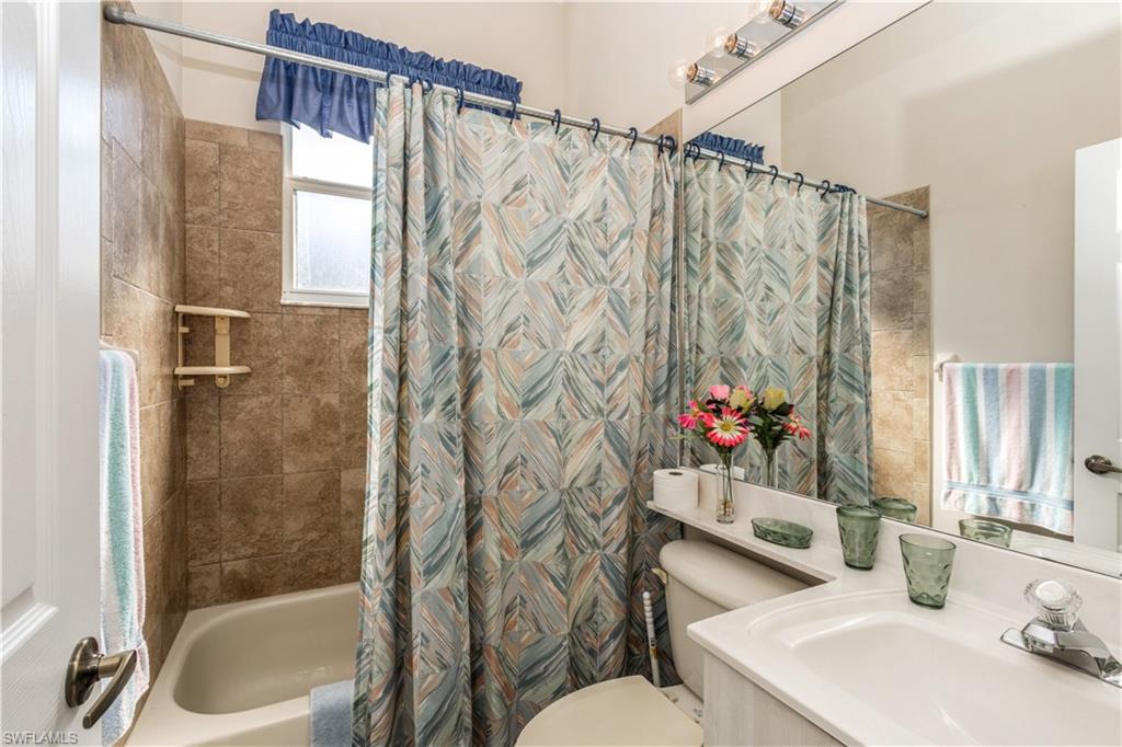 WATERWAYS OF NAPLES - Residential