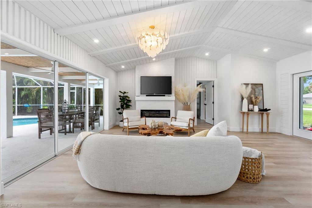 QUAIL CROSSING - Residential