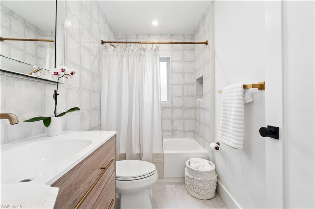 QUAIL CROSSING - Residential