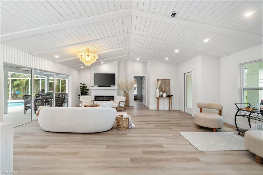 QUAIL CROSSING - Residential