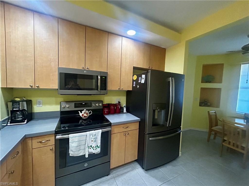 VAN LOON COMMONS - Residential