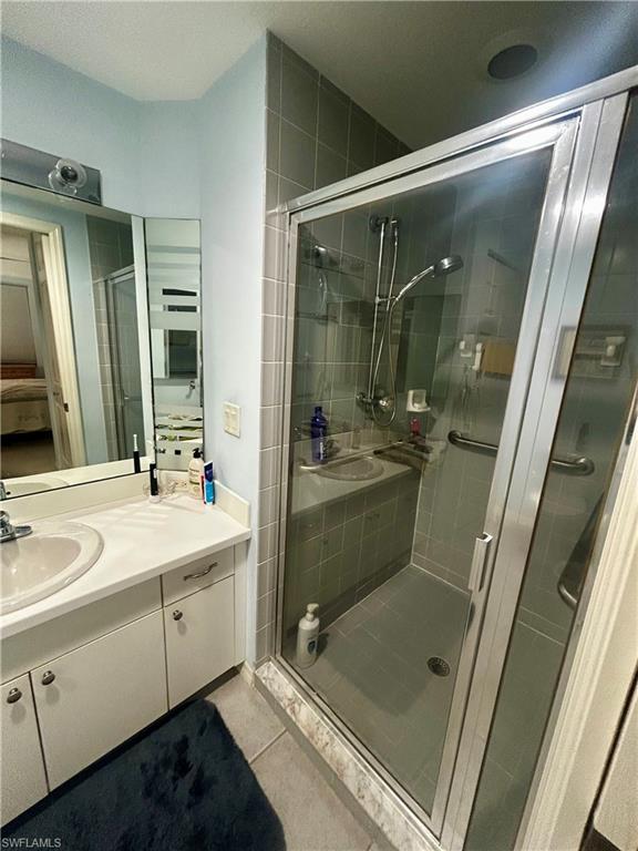 VAN LOON COMMONS - Residential