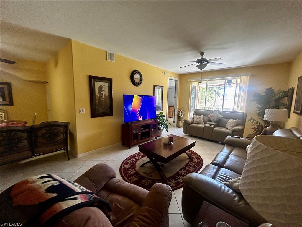 VAN LOON COMMONS - Residential