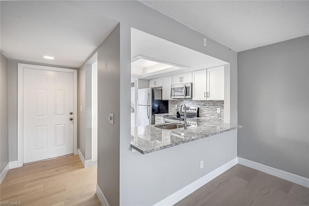 PARKSIDE CONDO - Residential Lease