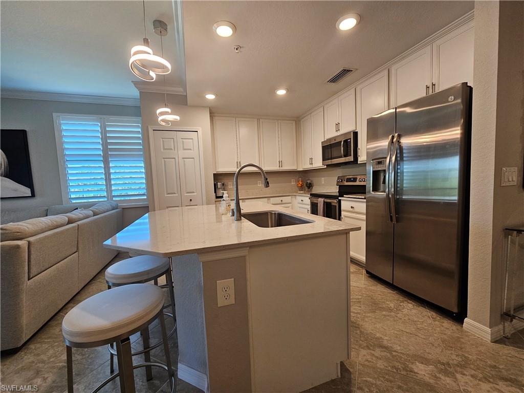 TREVI - Residential Lease