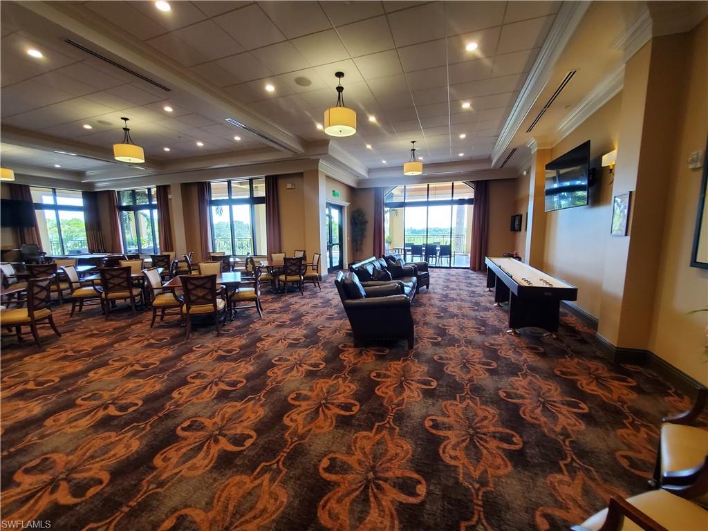 TREVI - Residential Lease