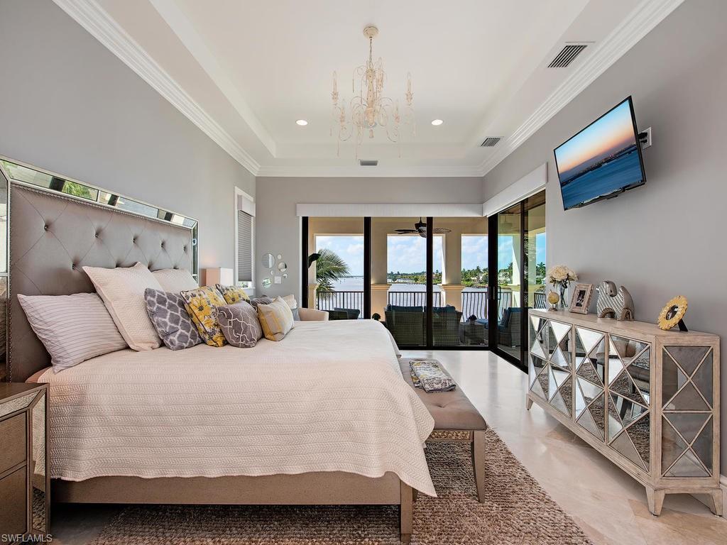 ROYAL HARBOR - Residential