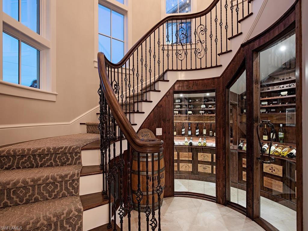 ROYAL HARBOR - Residential