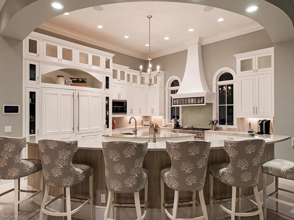 ROYAL HARBOR - Residential