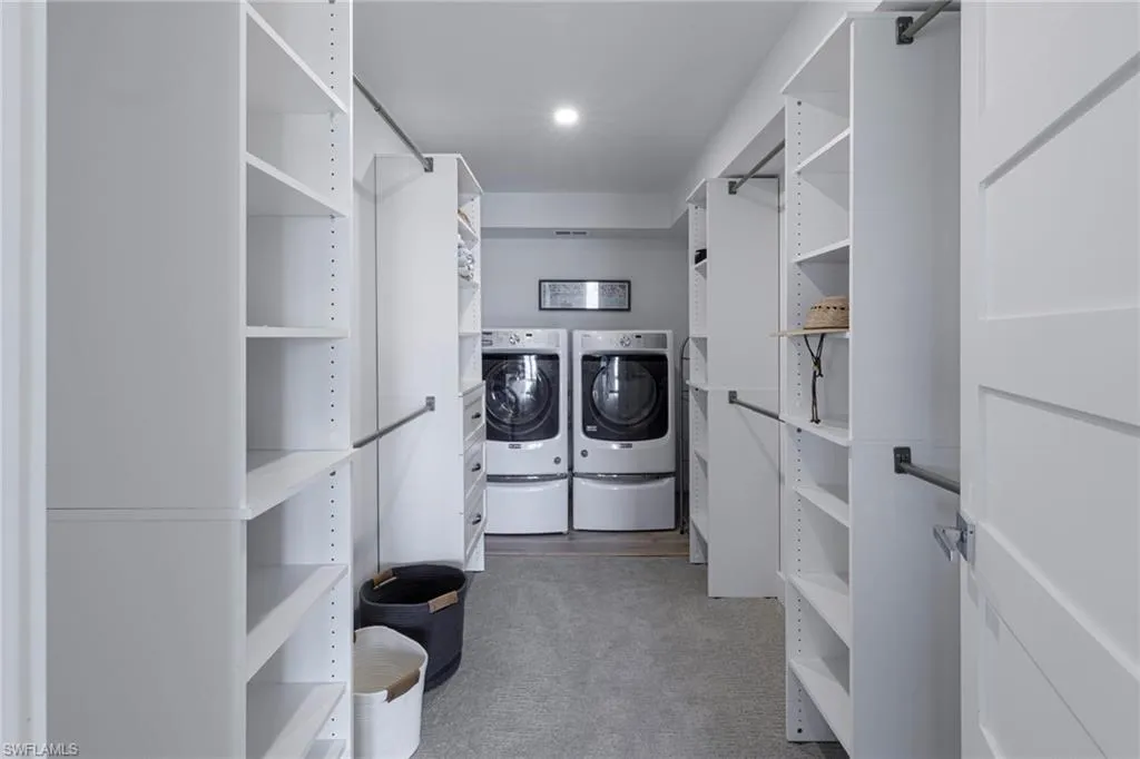 Naples, Florida 34103, United States, 2 Bedrooms Bedrooms, ,2 BathroomsBathrooms,Residential,Active,61057