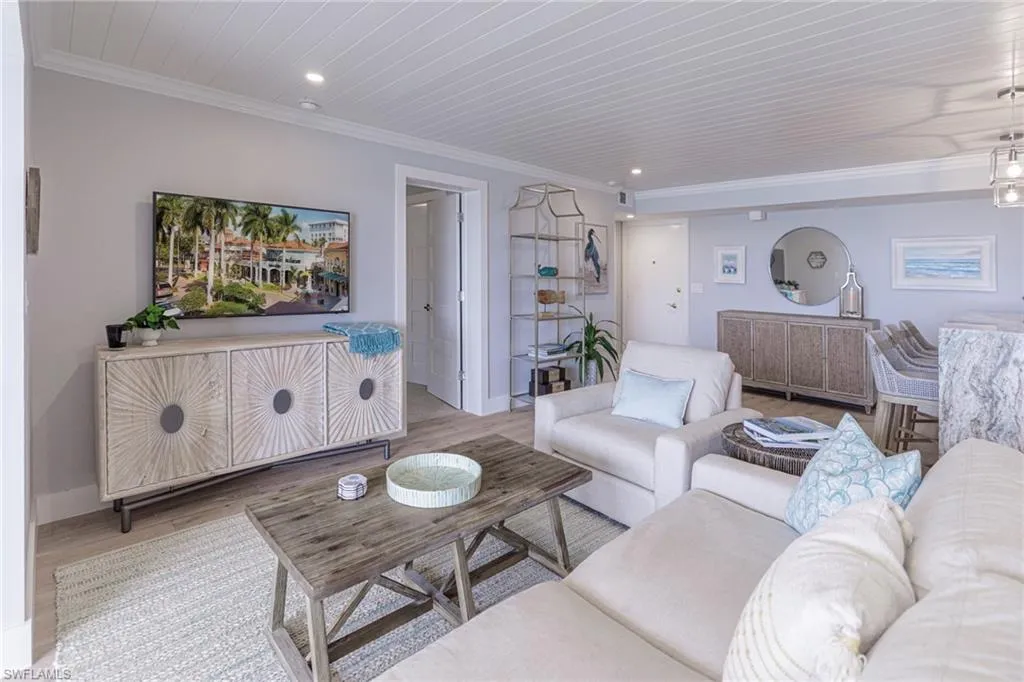 Naples, Florida 34103, United States, 2 Bedrooms Bedrooms, ,2 BathroomsBathrooms,Residential,Active,61057