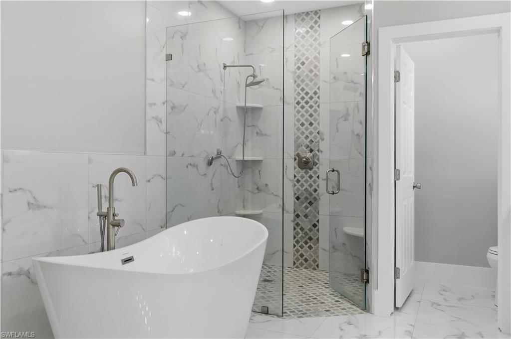 SAN CARLOS ESTATES - Residential