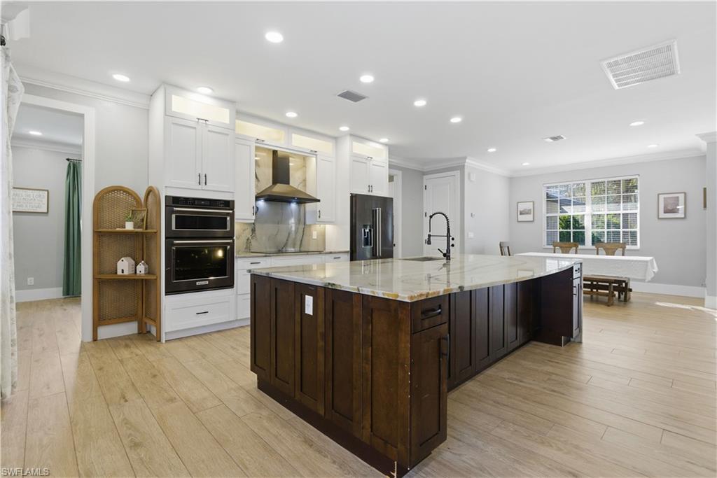 SAN CARLOS ESTATES - Residential