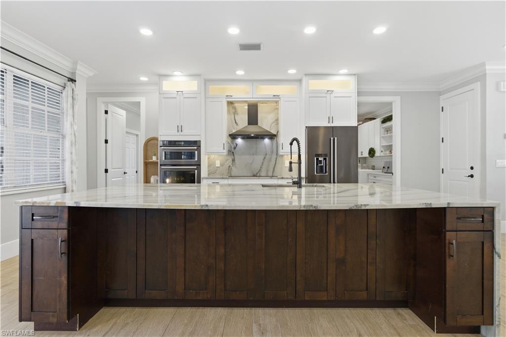 SAN CARLOS ESTATES - Residential