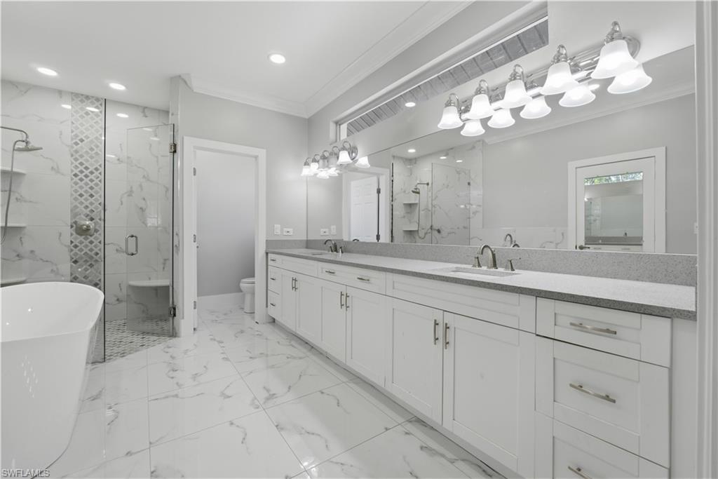 SAN CARLOS ESTATES - Residential