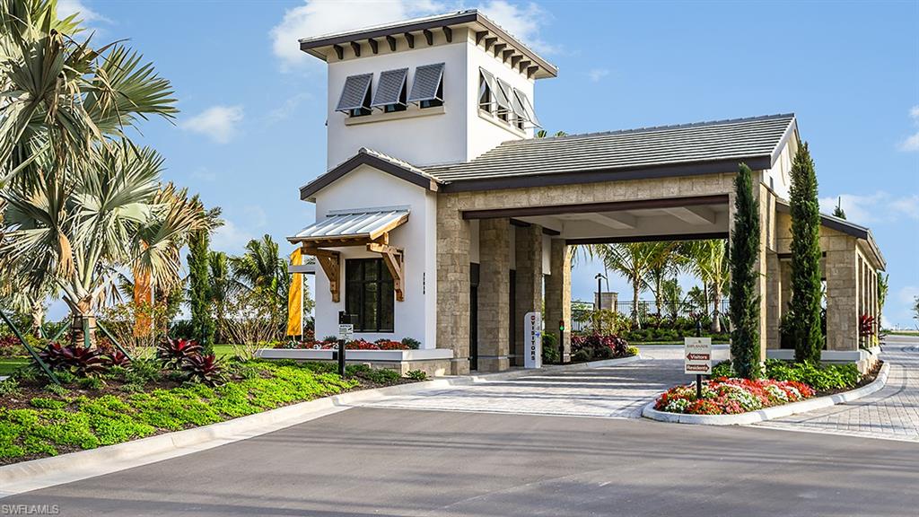 ESPLANADE LAKE CLUB - Residential