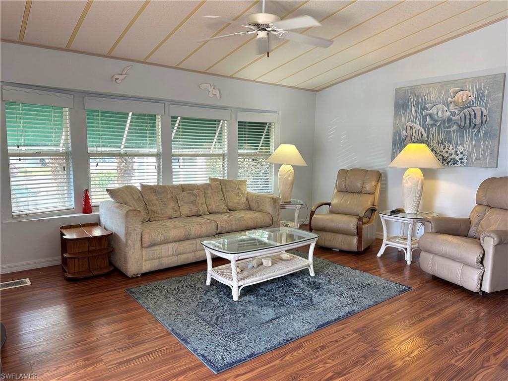 RIVERWOODS PLANTATION - Residential